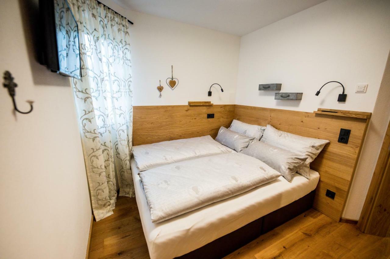 Leni'S Appartements Fieberbrunn Eksteriør bilde